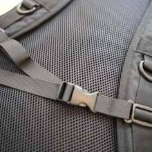 画像をギャラリービューアに読み込む, 46Lバックパック ブラック