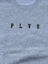 画像をギャラリービューアに読み込む, PLVSロゴトレーナー裏起毛(アッシュ)